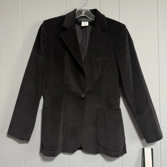 Harve Benard Jackets & Blazers - NWT - Never Worn HARVE BENARD Black Velvet Blazer 1 Button Open Pockets Size 4
